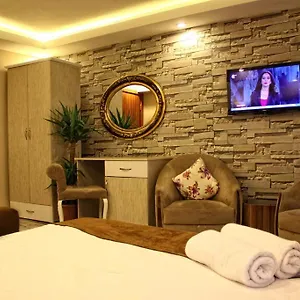 3* Otel Life